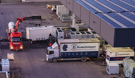 verladung von mietkälte zum abtransport zum kunden